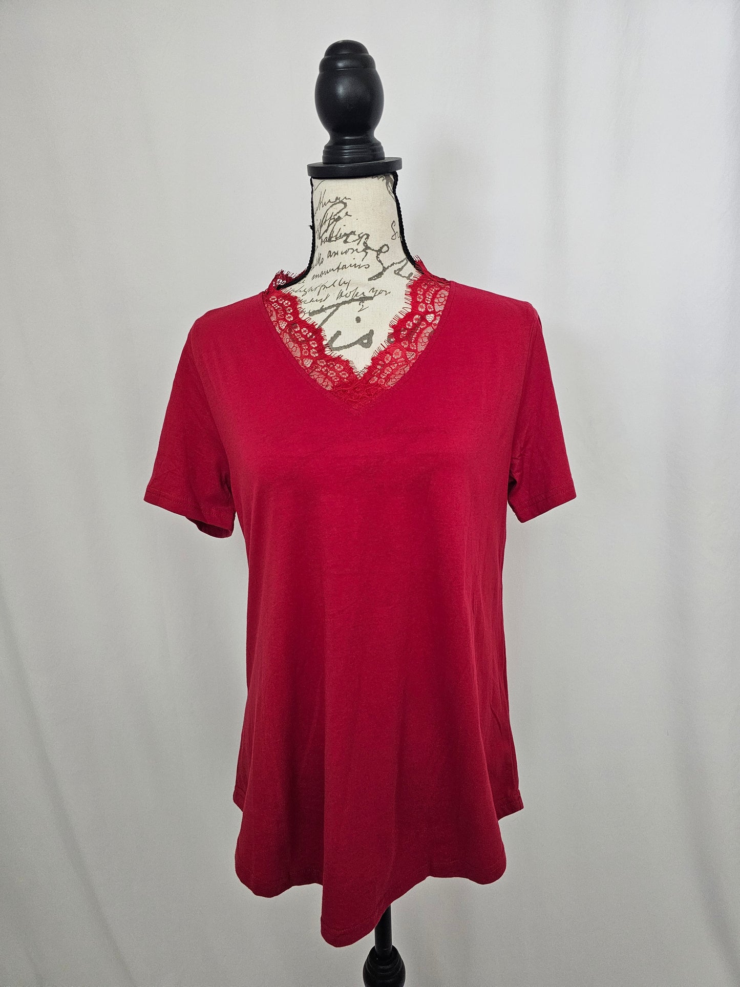 Grace + Emma Red Laced V Neck Short Sleeve Top
